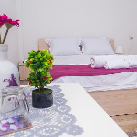 Bed & Breakfast Delikates Stojakovo Экстерьер фото