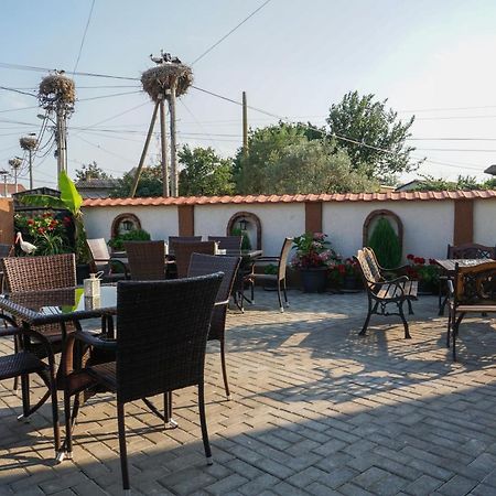 Bed & Breakfast Delikates Stojakovo Экстерьер фото