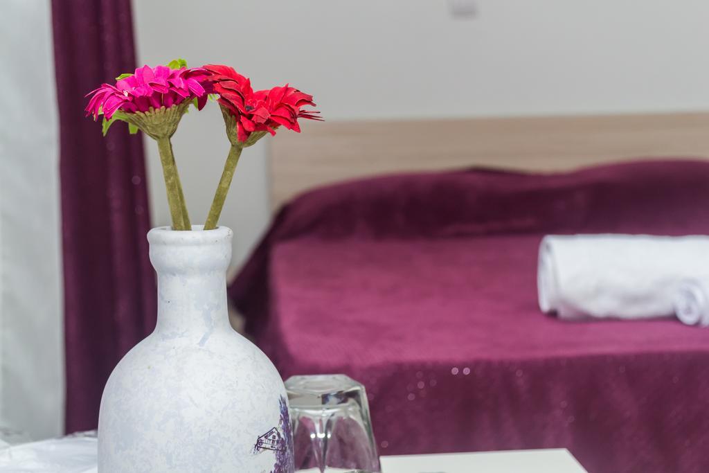 Bed & Breakfast Delikates Stojakovo Экстерьер фото
