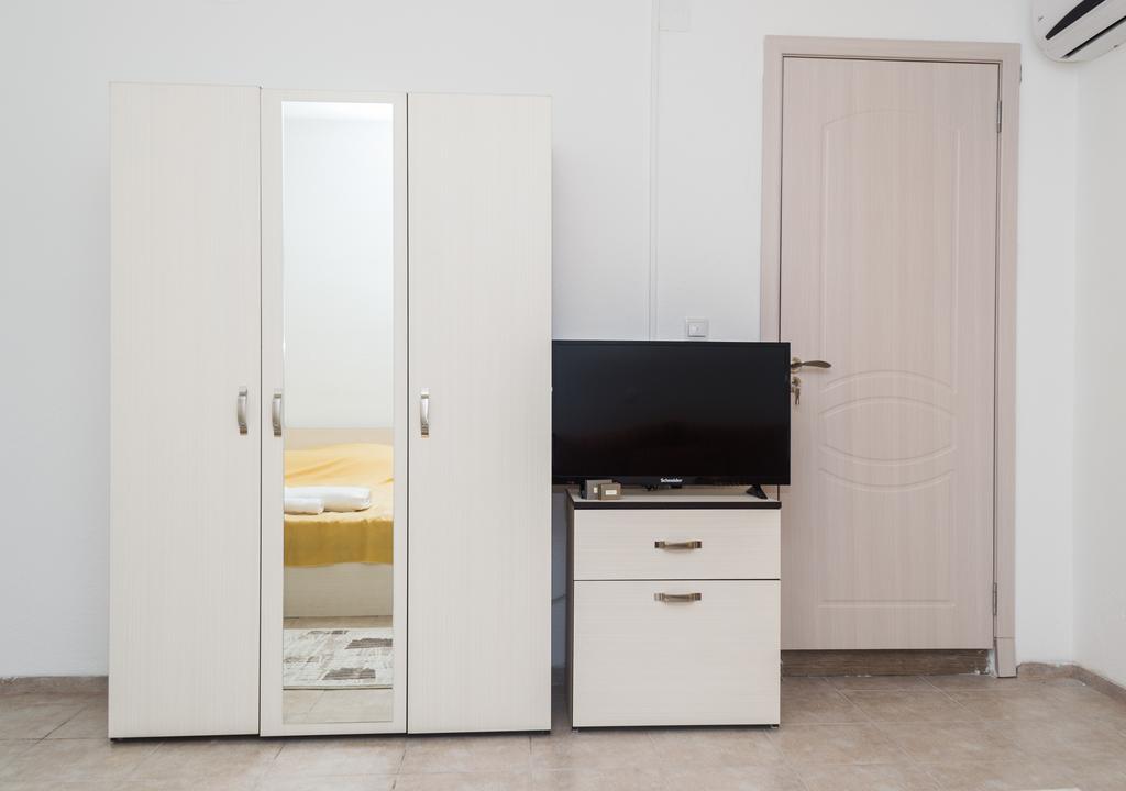 Bed & Breakfast Delikates Stojakovo Экстерьер фото
