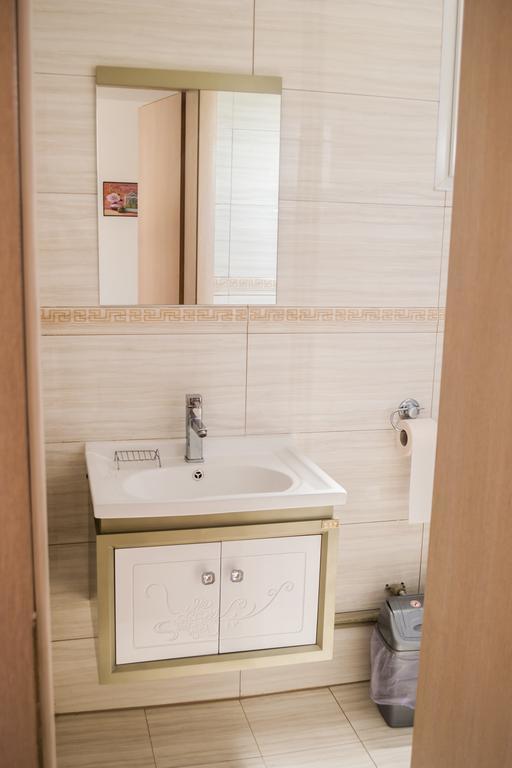Bed & Breakfast Delikates Stojakovo Экстерьер фото
