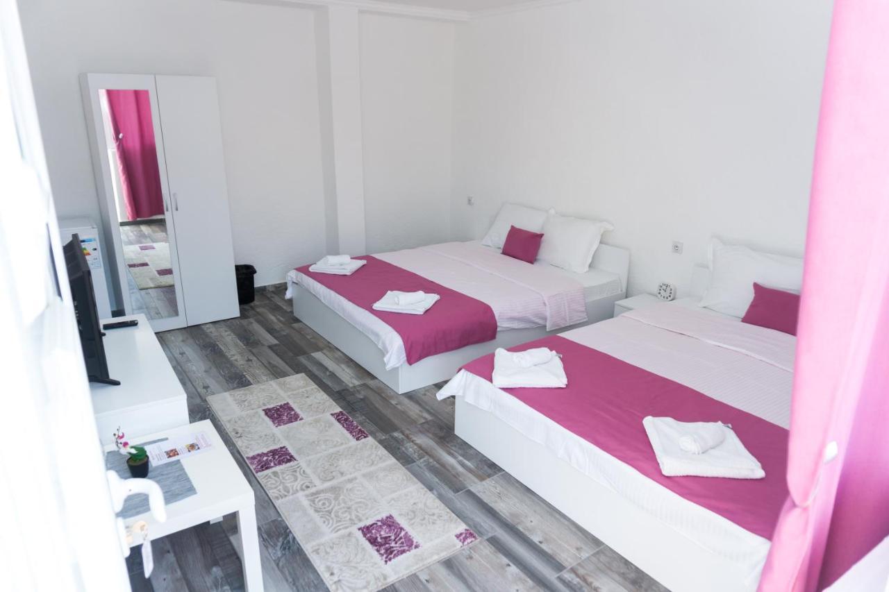 Bed & Breakfast Delikates Stojakovo Экстерьер фото